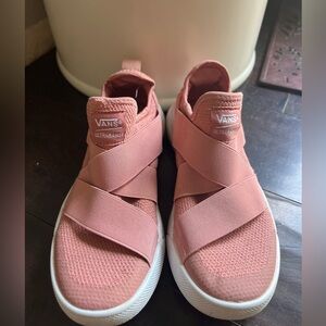 Women’s vans ultra range Cush shoes